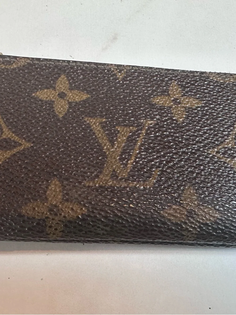 Louis Vuitton Monogram Pochette Cles Coin case
